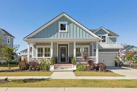 3832 Maidstone Dr Mount Pleasant, SC 29466