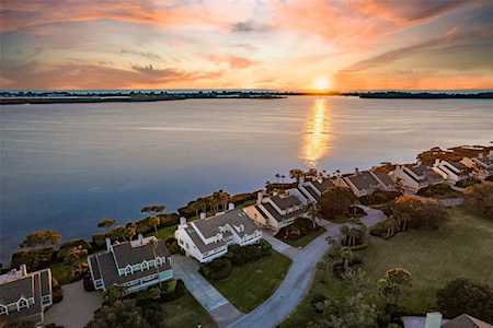 51 Tidy Island Blvd Bradenton, FL 34210