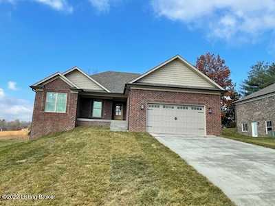 805 The Landings Taylorsville, KY 40071