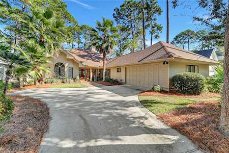 17 Bobcat Ln Hilton Head Island, SC 29926