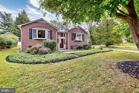 1012 Van Buren St Herndon, VA 20170