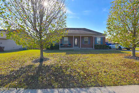 141 Crossfield Dr Mt Washington, KY 40047