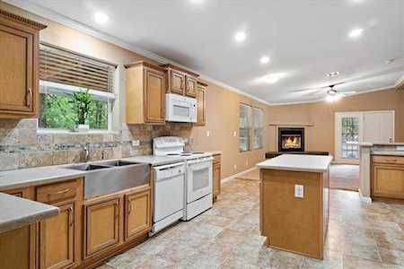 861 Timber Lane Quinlan, TX 75474
