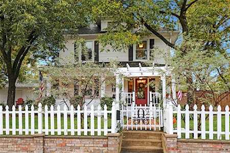 1015 N College Street Mckinney, TX 75069