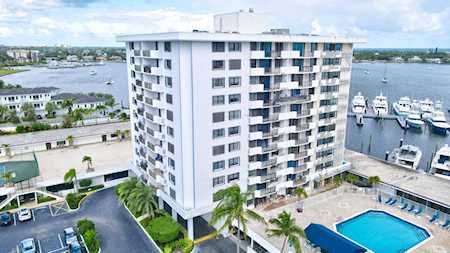 1208 Marine Way #A-Ph6 North Palm Beach, FL 33408
