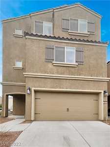 2457 Trumpet Creeper St Las Vegas, NV 89115