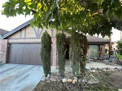 6445 Candlebrush Ln Las Vegas, NV 89107
