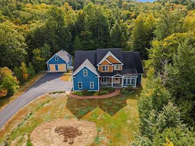51 Willoughby Rd Hopkinton, NH 03229