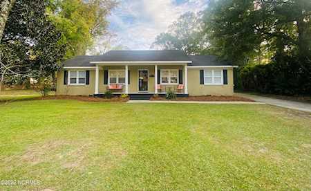 5203 Meadowbrook Drive Trent Woods, NC 28562