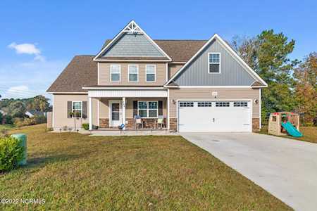 204 Bodmin Court Jacksonville, NC 28540