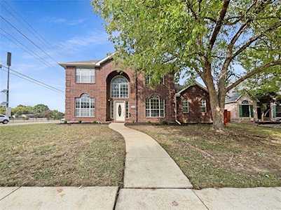 9501 Heartstone Lane Rowlett, TX 75087