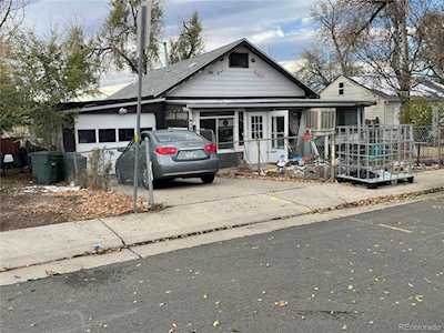 3260 W Hawthorne Place Denver, CO 80221