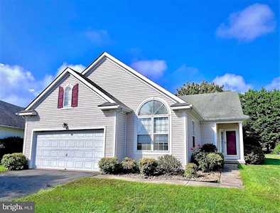 28 Avebury Ct Rehoboth Beach, DE 19971