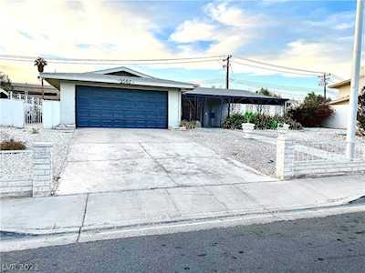 3567 Algonquin Dr Las Vegas, NV 89169