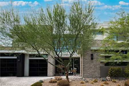 4211 Bronze Ridge St Las Vegas, NV 89135