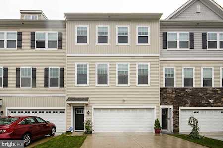 4 Sullivan Way Marlton, NJ 08053