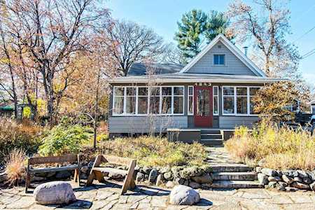 4593 Shady Lane White Bear Lake, MN 55110