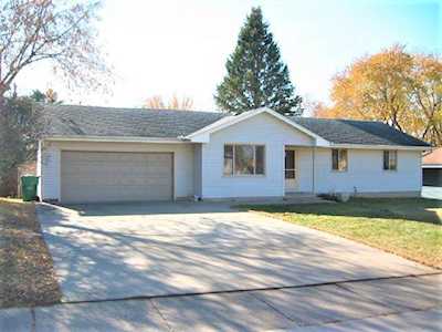 8821 62nd Avenue N New Hope, MN 55428