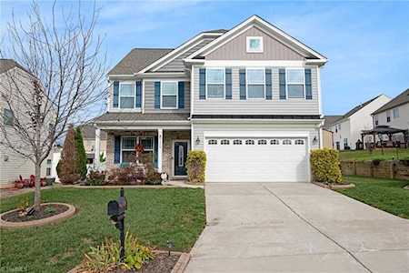 5259 Chandler Oaks Lane Mcleansville, NC 27301