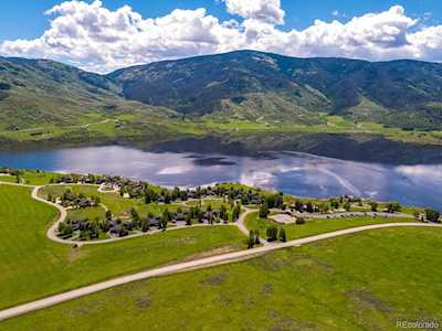32685 Waters Edge Ct Steamboat Springs, CO 80487