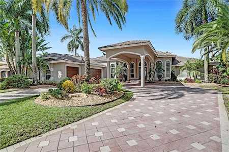 6261 NW 120th Dr Coral Springs, FL 33076