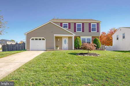 14 Intrepid Dr Sewell, NJ 08080