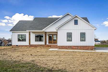 351 Pistole Road Sparta, TN 38583