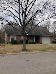 2628 Ashbrooke Dr Lexington, KY 40513