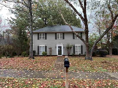8074 S Regis Pl Memphis, TN 38018