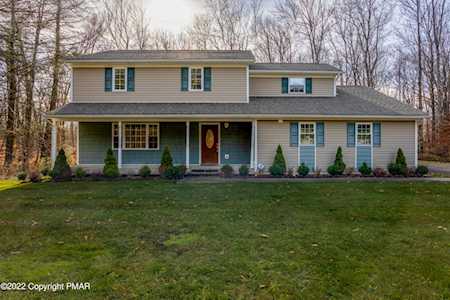 201 George Dr Pocono Lake, PA 18610