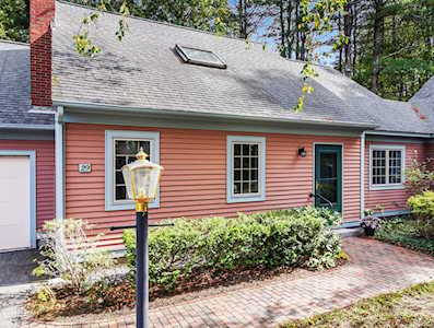 29 Birch Meadow Rd Brunswick, ME 04011