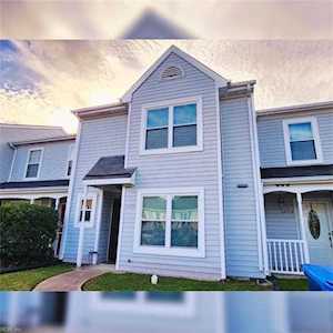 5406 Cleeve Abbey Virginia Beach, VA 23462