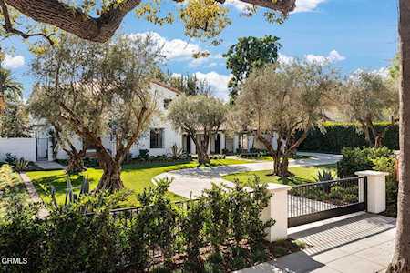 1570 San Pasqual St Pasadena, CA 91106