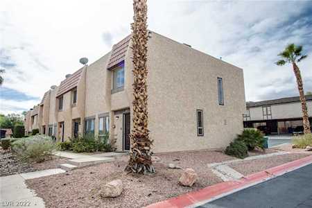 815 Pepperwood Ln Las Vegas, NV 89107