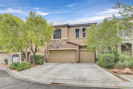 9821 White Lilac St Las Vegas, NV 89178