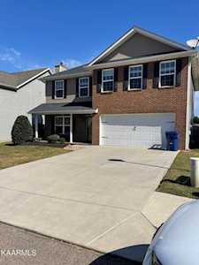 7304 Calla Crossing Ln Knoxville, TN 37918