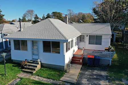 11 Northport Dr Wareham, MA 02571