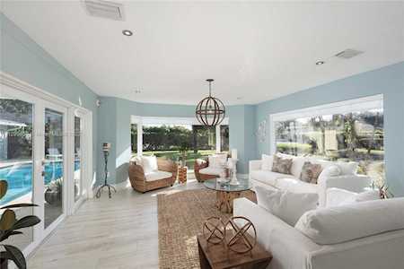 11250 SW 73rd Ct Pinecrest, FL 33156