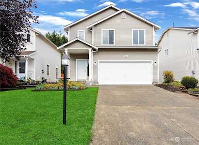 7045 61st St W University Place, WA 98467