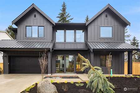7911 72nd Place SE Mercer Island, WA 98040