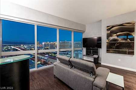 4471 Dean Martin Dr #2700 Las Vegas, NV 89103