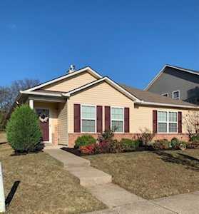 3734 Blaze Dr Murfreesboro, TN 37128