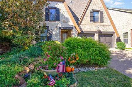824 Chapel Hill Lane Mckinney, TX 75069