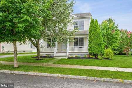 16 Settlers St Chesterfield, NJ 08515