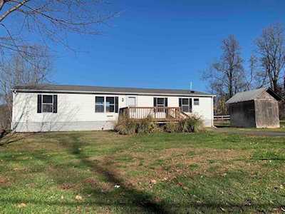 56 Turkey Hill Rd Kerhonkson, NY 12446