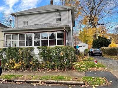 21 Pitts St Natick, MA 01760