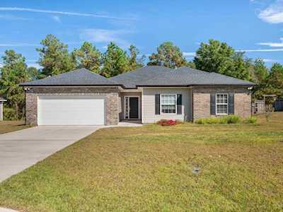 210 James Hinson Dr Midway, FL 32343