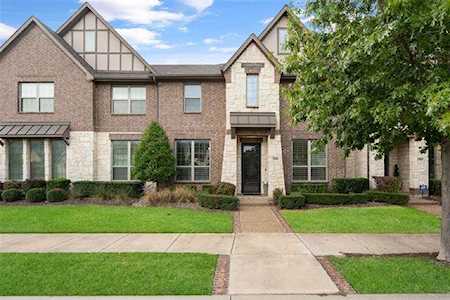 3818 Canton Jade Way Arlington, TX 76005