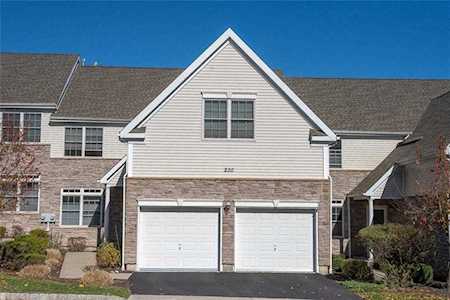 230 Inverness Circle Easton, PA 18042