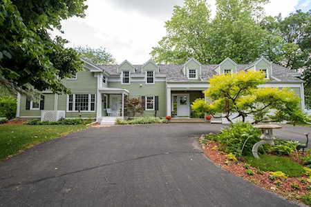 3715 Pau Ko Tuk Ln Oshkosh, Town of Black Wolf, WI 54902